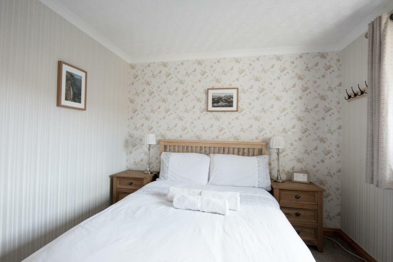 Hotel Oronsay Portree Esterno foto